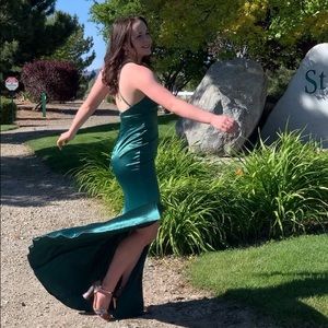 Meet your Posher, Amelia